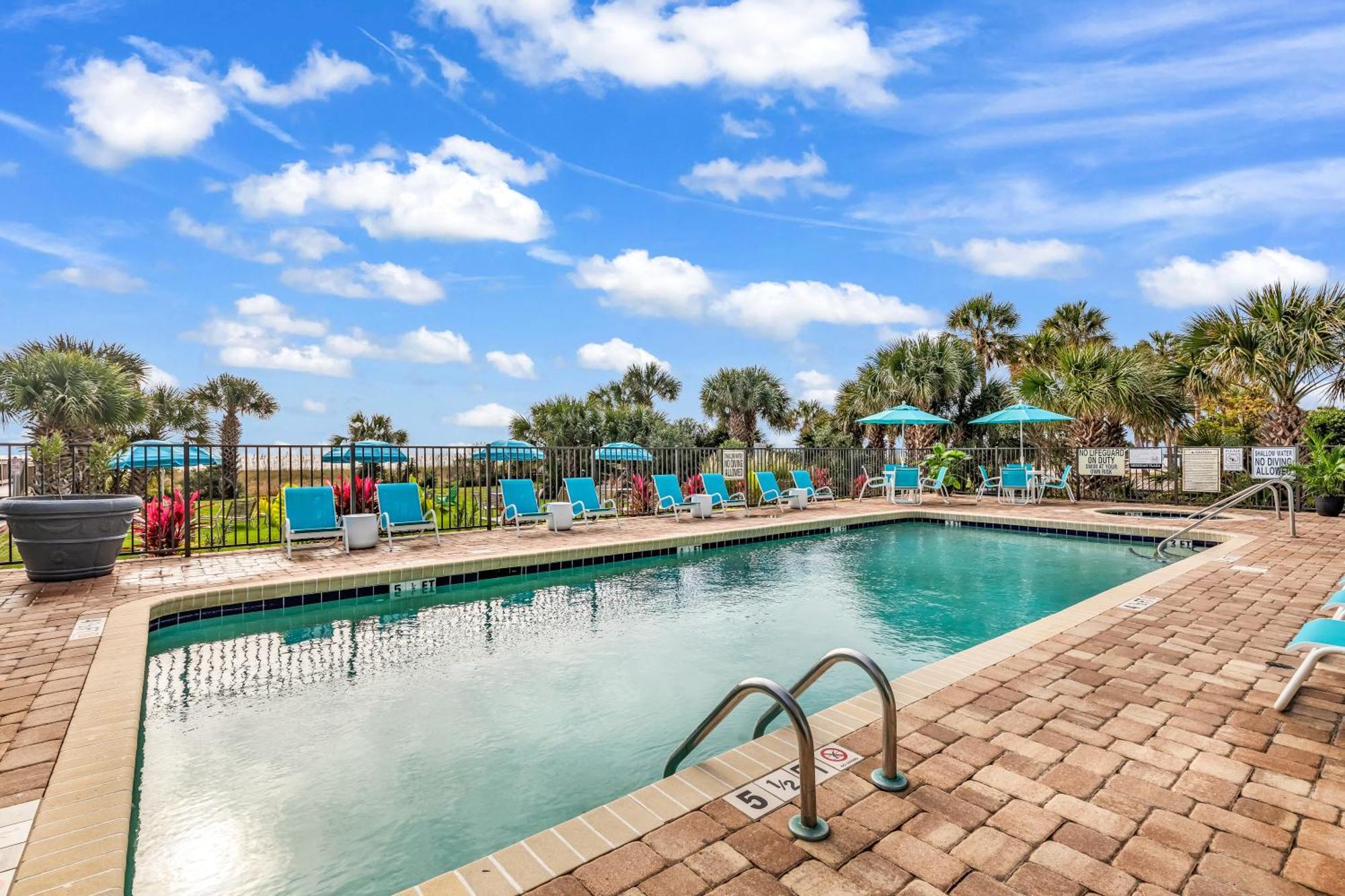 Ocean View Double Suite! Sleeps 4 Meridian Plaza 705 Myrtle Beach Exterior photo